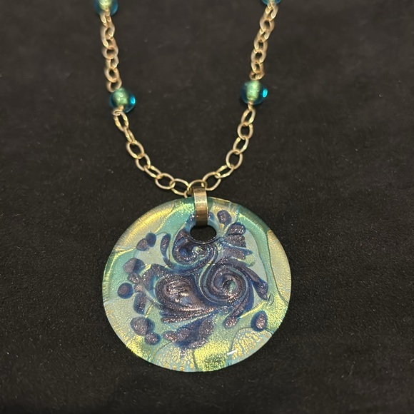 14kt Gold necklace with beautiful glass!! Perfect for summer tans! ❤️ - Picture 2 of 5